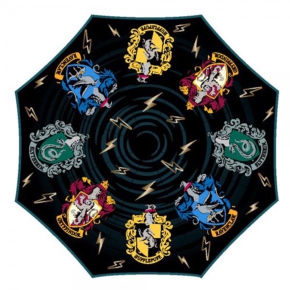 Harry Potter Hogwarts Color Changing Umbrella - Picture 3 of 4